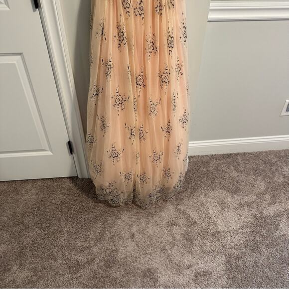 NWT MIGNON Pink Lace Pearl Tulle Sleeveless Maxi Gown 4 - Picture 8 of 11
